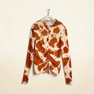 Lisa Says Gah Cow-Print Long Sleeve Top
